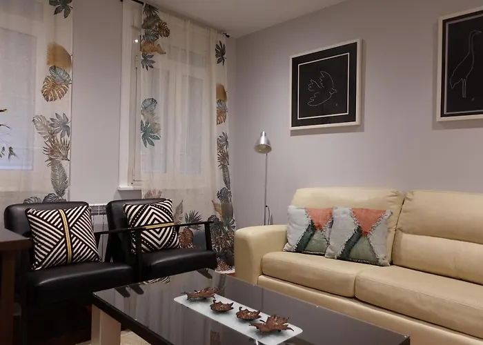 Апартаменты Centrico Y Acogedor Piso Con Garaje